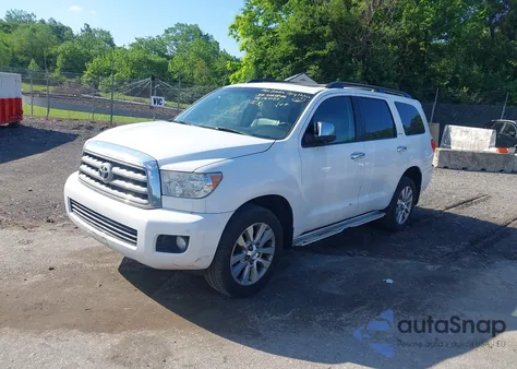 2012 Toyota Sequoia Limited 5.7L V8 из США, поврежденный, VIN 5TDJY5G12CS069153